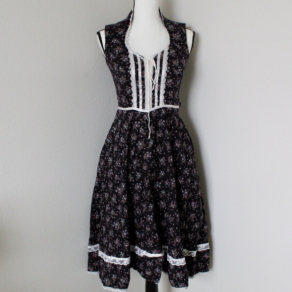 Vintage Dresses & Skirts - Vintage Dark Navy Blue Floral Lace & Front Corset Detail Milkmaid Dress